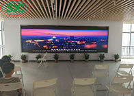 Affichage à LED d'intérieur adapté aux besoins du client de la taille 2,5 de panneau pour le lieu de réunion, pièce d'exposition