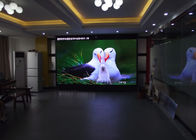 La LED de publicité d'intérieur interviewe le poids léger en aluminium de P2.5 HD pour l'utilisation de location