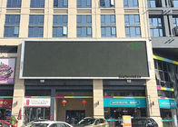 Panneaux extérieurs fixés au mur polychromes extérieurs de panneau d'affichage de publicité du centre commercial 4x6m grands P8 P10 LED