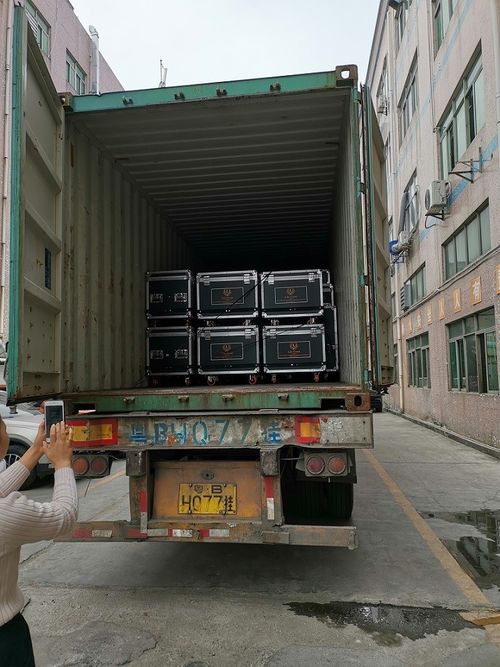 Dernières nouvelles de l'entreprise sur Ordre important de la boîte p4.81 500*500mm incurvée extérieure carrée du Qatar 130