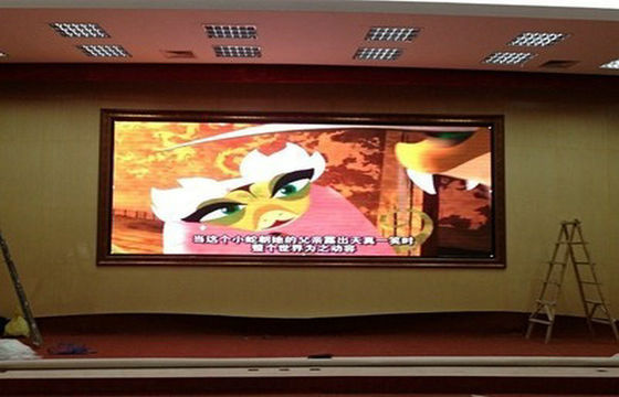 Panneau polychrome d'intérieur de signe de DC5V P4 LED avec l'alimentation d'énergie de Meanwell, panneau d'affichage mené