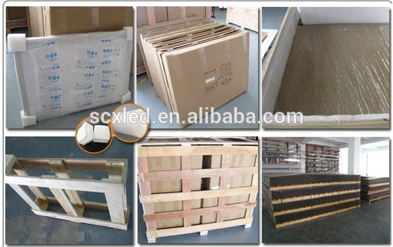 Écran d'affichage publicitaire LED plein couleur extérieur 1R1G1B Haute luminosité