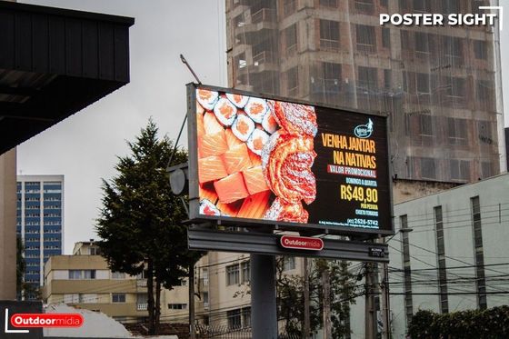 Écran LED couleur extérieur pleine P10 7000 nits avec large distance de visualisation, conception d'affichage publicitaire extérieur
