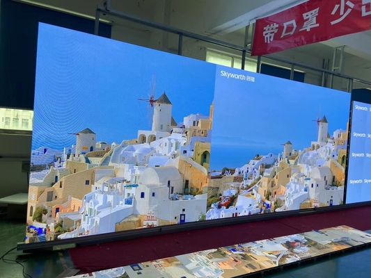 Écran d'affichage LED intérieur P1.667 Mur vidéo LED intérieur pour fond de scène