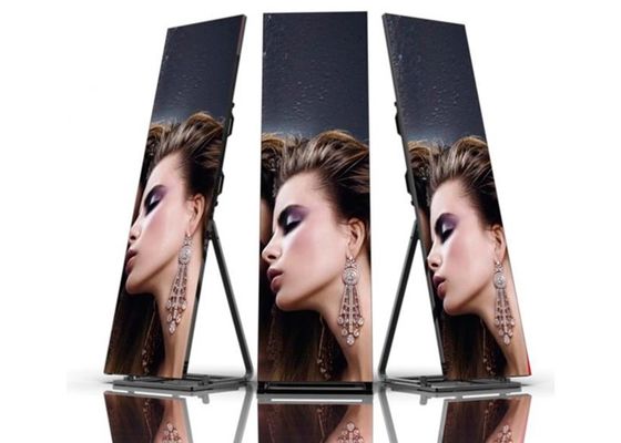 Bon prix Affiche debout portative d'intérieur Smd1515 de P1.25 RVB LED avec la haute définition en ligne