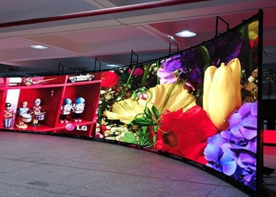 Location d'un écran publicitaire extérieur à LED étanche à l'eau, P3.91 Panneau d'affichage à LED à couleur MBI5124 Haute résolution
