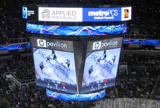 Écran sportif COB P2.5 Affichage couleur intégral intérieur IP34 3G Contrôle du système WIFI Résolution 3840Hz