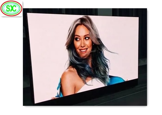 P2.5 L'image vidéo à couleur pleine LED en aluminium coulé sous pression 10000 points/m2 Densité de pixels