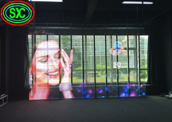 Location Ultra HD Économie d'énergie Écran LED transparent suspendu Armoire en fer IP65 P10