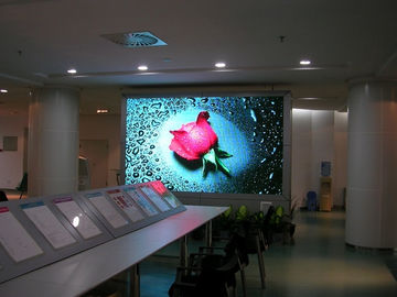 Événements IP34 Taille personnalisée Location d'écran LED Hd Smd Avec 5 ans de garantie Écran d'affichage LED publicitaire extérieur