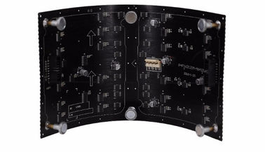 Écran LED SMD P4 Module LED souple flexible avec une densité de pixels de 62500 points / m2