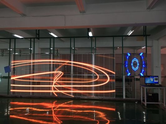P3.91 Affichage à LED transparent en verre Haute luminosité pour fenêtre Affichage à LED en verre