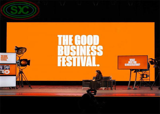 Écran LED couleur intérieur avec LED SMD 3-en-1 2121 offrant des images et des performances vives dans divers environnements intérieurs