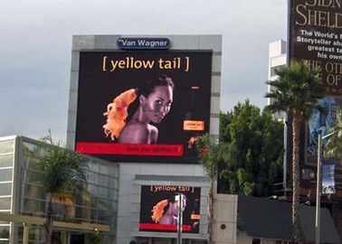 P8 SMD3535 Écrans LED publicitaires étanches à l'eau en extérieur Panneaux muraux vidéo minces Taux de rafraîchissement élevé