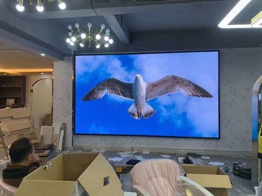 Location d'un écran LED HD 4k Digital Video Wall P3.91/4.81 pour les cinémas Lamp Type Kinglight ou Nationstar