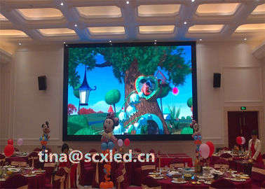 HD Full Color Panneaux LED à haute résolution P2 En intérieur Affiche TV à grand écran Affiche murale vidéo LED