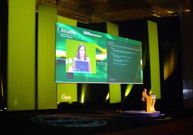 Location de SMD intérieur en pleine couleur P6 salle de réunion écran d'affichage LED 3 ans garantie