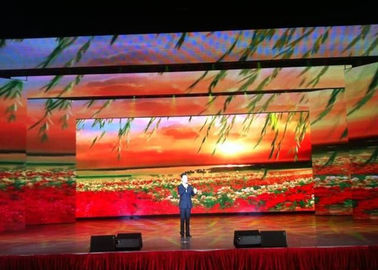 Événement de location de scènes extérieures intérieures en pleine couleur Video Wall P3.91 Écran LED