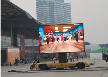 P8 Écran d'affichage extérieur résistant à l'eau Publicité en couleur suspendue LED Affichage publicitaire haute luminosité