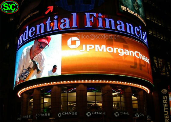 Affichage de rideau en Digital P4 RVB LED fixé au mur, mur incurvé IP65 de LED imperméable