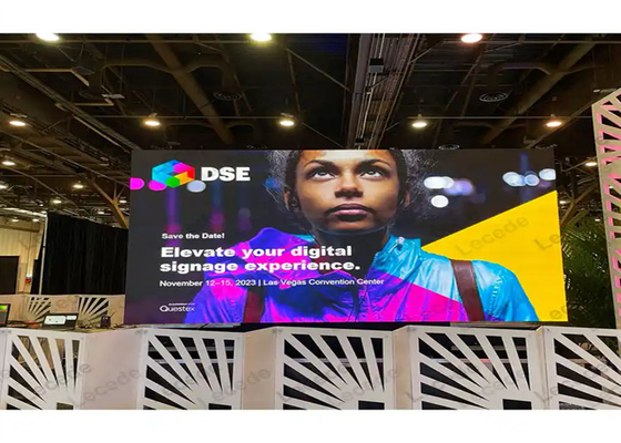 P2.5 Écran LED couleur intégrale intérieur avec boîtier en aluminium à moulage sous pression 576X576mm Garantie de trois ans