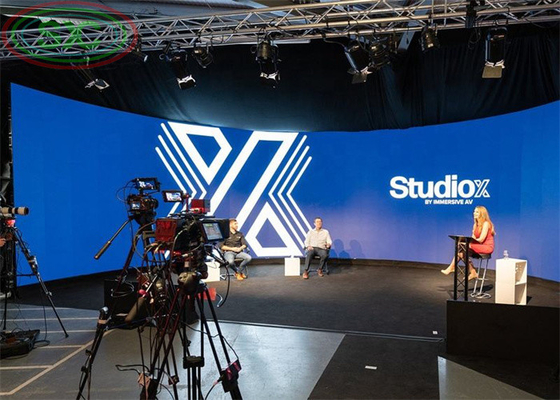 P2.976 HD Écran flexible intérieur avec serrure à arc pour théâtre / station de télévision