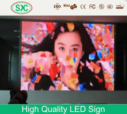 Affichage à LED étanche IP43 à pleine couleur pour une distance de vision optimale de 6 m à 30 m