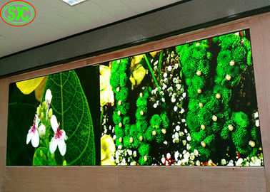 1010 Taille Affichage LED intérieur numérique Durée de vie de l'écran> 5000 heures pour vos besoins