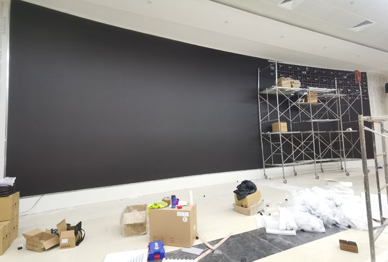 Bon prix Écran LED intérieur P2.5 640x640mm armoire, luminosité de 1000 nits, carte Novastar en ligne
