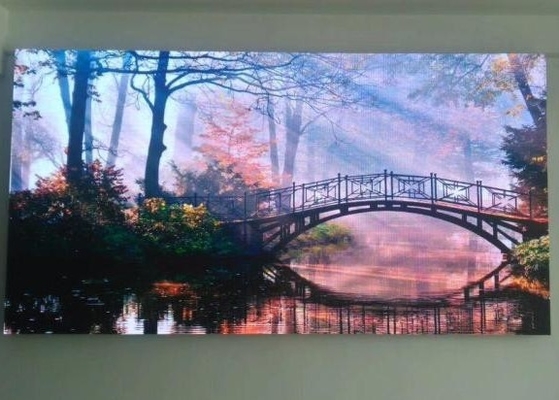 Full Color Flexible Grand HD Pas de tache 3840HZ P1.56 Écran vidéo LED fixe HD