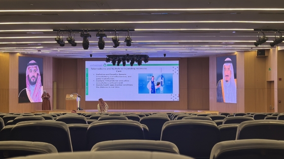Écran mural vidéo HD LED intérieur P2.6mm Panneau d'affichage d'écran de scène 500x500mm