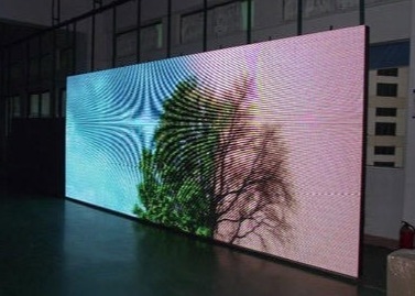 Densité de pixels 3906 points / mètre carré Publicité en couleurs complètes LED Écran en aluminium à moulage sous pression Panneau d'affichage Cas imperméable à l'eau en acier