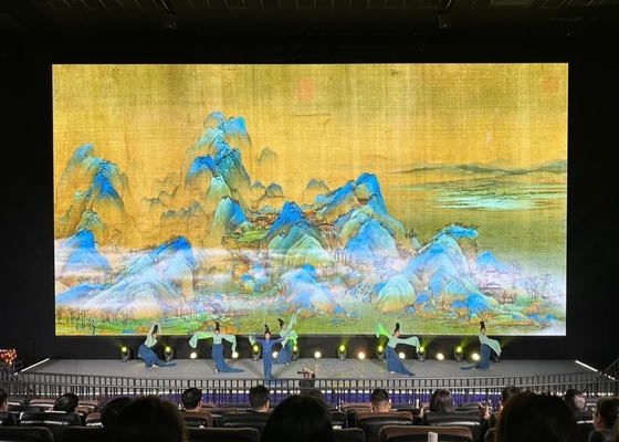 Écran numérique à LED ultra-clair 1R1G1B intérieur 160000 pixels/m2