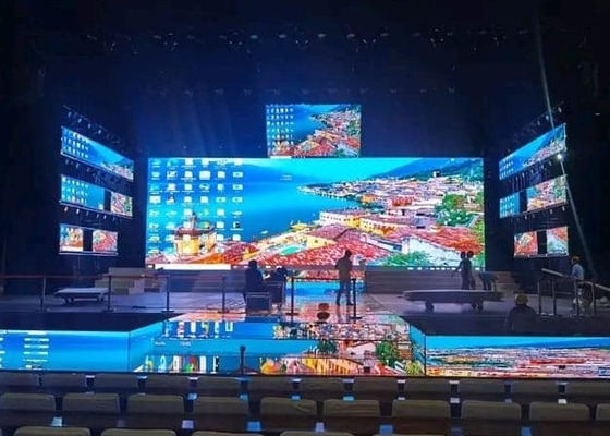 Écran de sport en plein air à couleurs complètes Écran LED P10 Stade de football IP65 Grand écran Ultra HD Armoire en fer