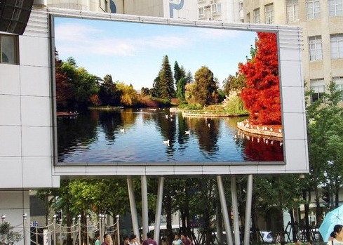 Location/installation fixe en extérieur en aluminium sous pression P5 HD 960*960mm LED Grand écran pour les publicités photo et vidéo