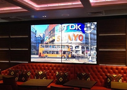 Location/installation fixe d'un écran en aluminium sous pression Publicité vidéo intérieure P2.5mm Panneau d'écran LED 1/16 Scanner Garantie de 3 ans
