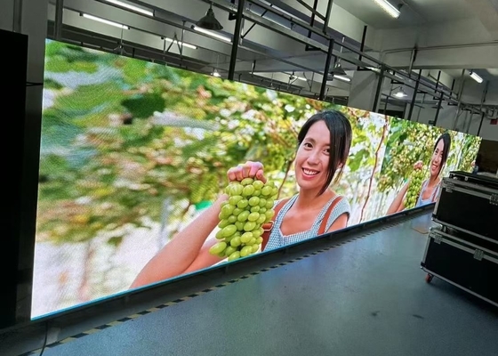 Grand écran de location flexible sans écran d'affichage 1/32 Scan HD 1R1G1B P2.5mm LED