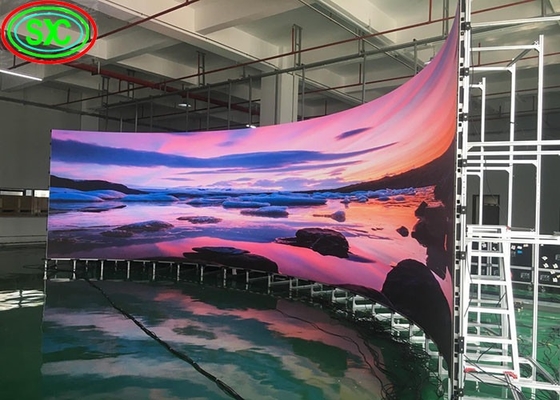 Emballage en aluminium sous pression Facile à installer Résolution du module SMD P4 Affichage LED à couleur complète HD intérieur