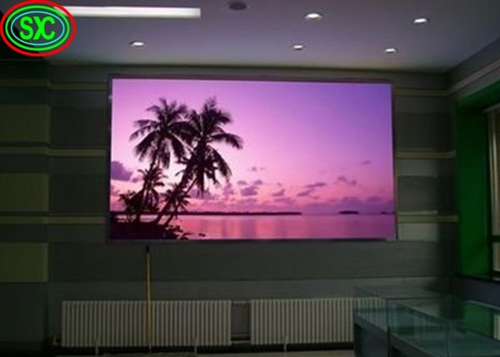 Écran LED publicitaire extérieur P4 à haute luminosité avec boîtier en aluminium sous pression