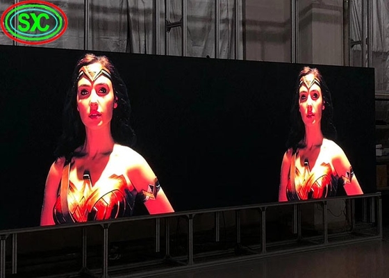 Location / coulée sous pression Boîte en aluminium Vidéo 320 * 160mm P5 Affichage LED en couleur intérieure Restaurant Hôtel Église