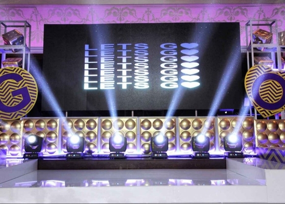 Écran d'affichage à LED à couleur complète ultrafin SMD P2 pour salles de mariage sur scène