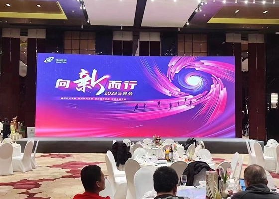 P2.5 Grand écran LED haute définition à couleur entière à l'intérieur à louer