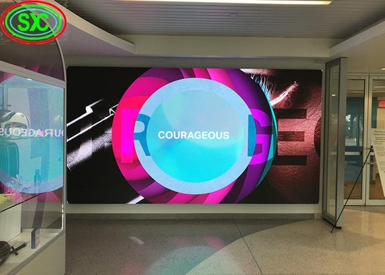 P2 Affichage LED à couleur intégrale intérieur Écran en aluminium sous pression, alimentation en tension équilibrée, densité de 250 000/m2