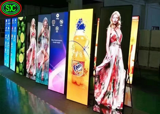 Affichage d'affiches extérieures à LED étanches à l'eau P3.91 P4.81 Luminosité 6000 Nits 65410 points/m2