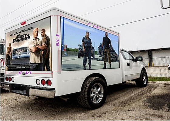 Affiche de circulation P5 imperméable à l'eau HD Module d'affichage LED flexible Écran camion Publicité Mur vidéo