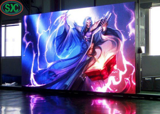 Armoire en aluminium moulé sous pression pour écran LED suspendu COB P2.5, 40 000 points/mètre carré