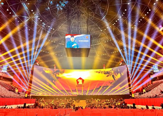 Bon prix Écran de location LED à LED à l'intérieur Full Color HD P4.81 pour panneaux muraux vidéo de concert en ligne