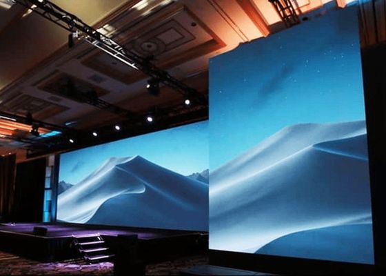 P4 4 mm Affichage LED en couleur entière à l'intérieur 600W/M2 Angle de vision 160°