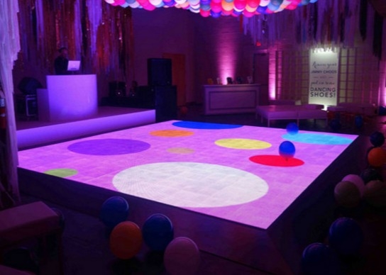 Planche de danse à LED P 4.81 personnalisable en couleur RVB pour une tension de 220 V