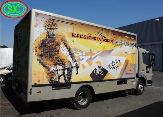 Affichage LED de camion mobile P4.81 Grand angle de vision, peut afficher clairement les publicités